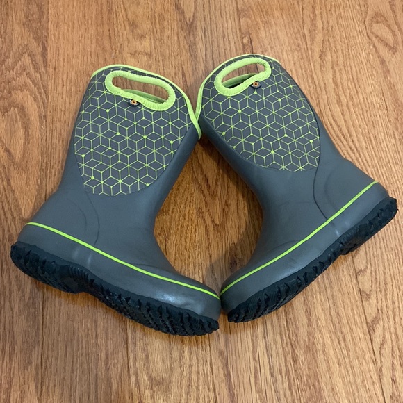 Bogs Other - Bogs Waterproof Green Grey Kids Rain Boots Size 13
